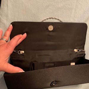 Bijoux Turner black purse with chain